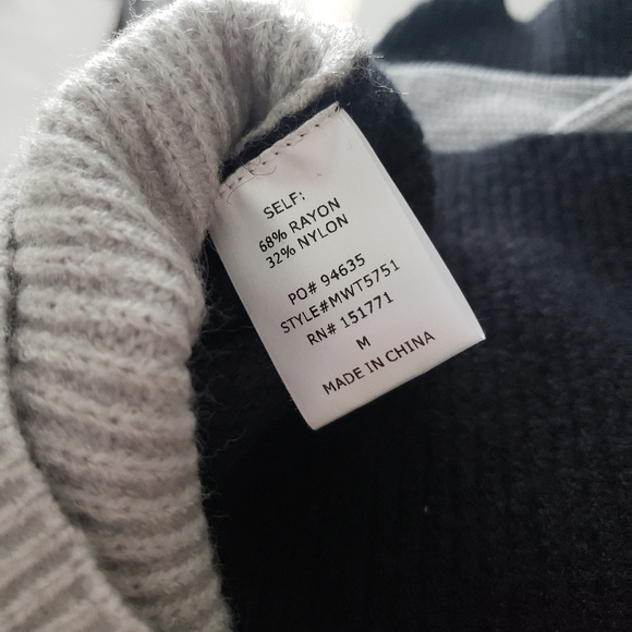 LELIS tri colour mock neck sweater Medium - Picture 7 of 7